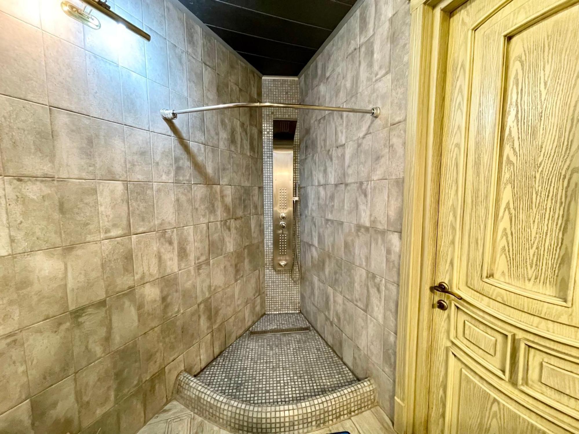 Central Apartment Tbilisi Eksteriør billede