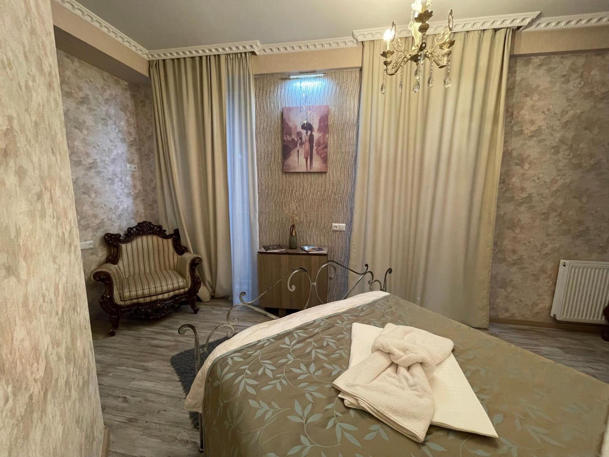 Central Apartment Tbilisi Eksteriør billede